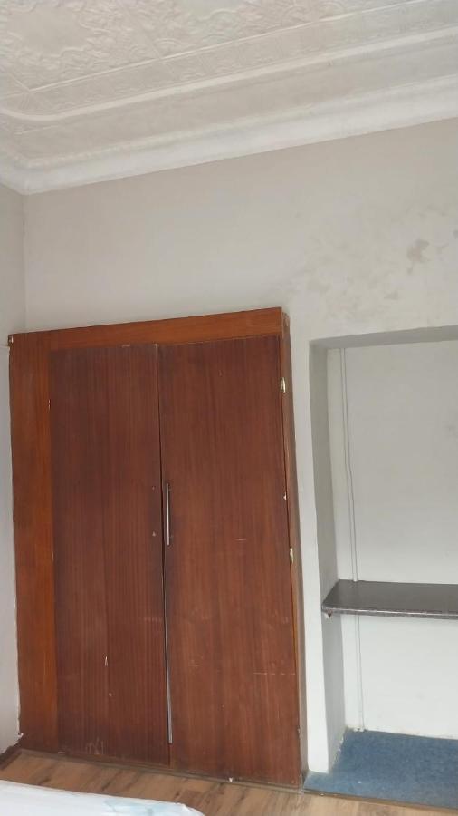 Jay'S Guest House Witbank Bagian luar foto