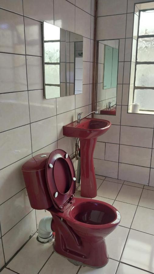 Jay'S Guest House Witbank Bagian luar foto